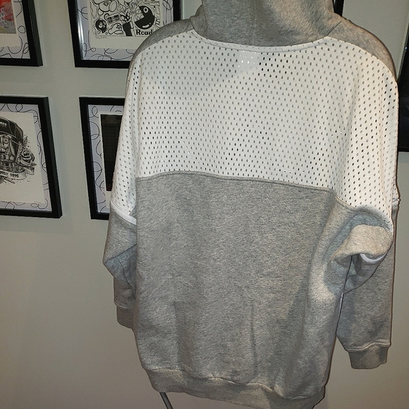 Adidas × Stella McCartney Sport Adjustable Hoodie💖 - Picture 3 of 3